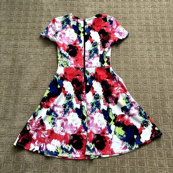 MILLY Design Nation Floral Fit Flare Mini Dress Scuba Knit Pink Sz 4 Colorful - Picture 6 of 10